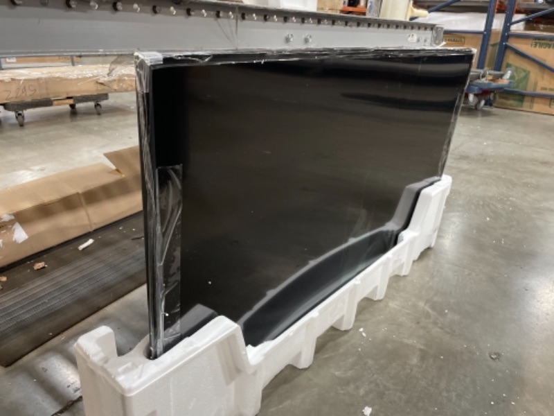 Photo 1 of PARTS ONLY//NON-FUNCTIONAL: 55" Class TU8300 4K Crystal UHD HDR Smart TV (2020)
