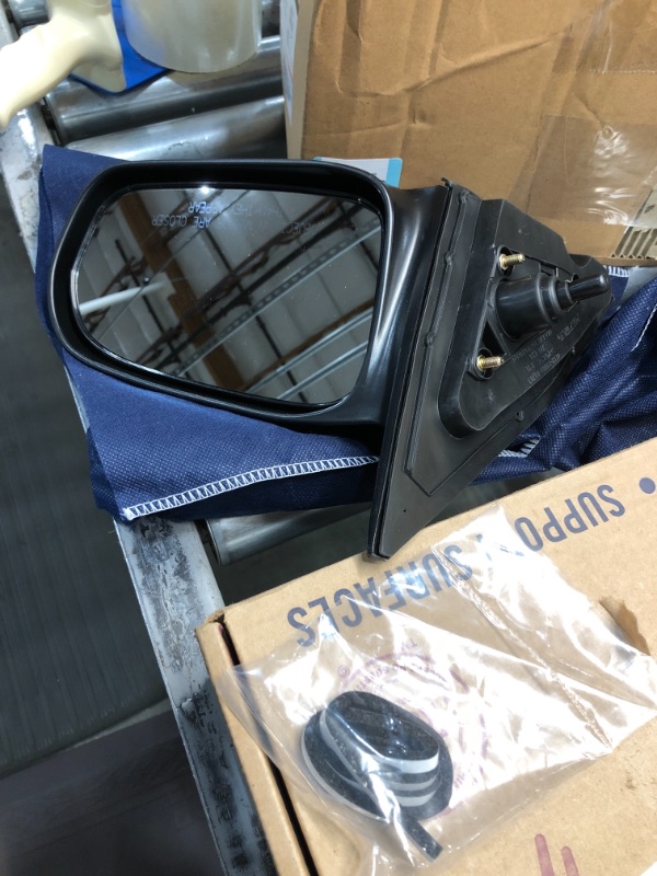 Photo 1 of 
Dorman 955-1487 Passenger Side Manual Door Mirror for Select Honda Models