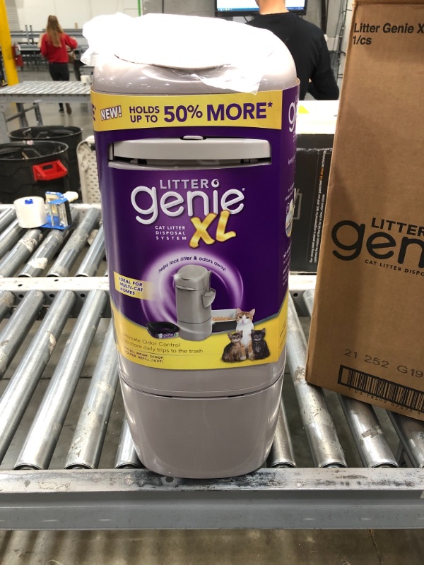 Photo 2 of Litter Genie XL Pail Ultimate Cat Litter Disposal System Locks Away Odors Silver