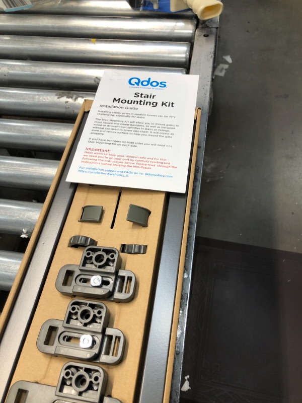 Photo 4 of 
Roll over image to zoom in
Qdos Universal Stair Mounting Kit for All Baby Gates - Universal Solution for Gate Installation on Banisters and Spindles - No Screws in Banister - Works with All Gates - Easy Installation | Slate