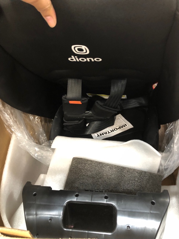 Photo 3 of Diono 2019 Radian 3R All-in-One Convertible Car Seat, Black, 22 Count
