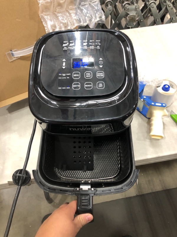 Photo 6 of ***PARTS ONLY***, item turns on but does not heat
Nuwave Brio 6-Quart Digital Air Fryer with one-touch digital controls