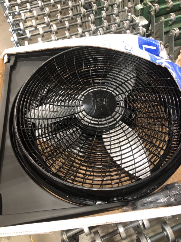 Photo 2 of 20 in. 3-Speed Air Circulator Floor Fan
