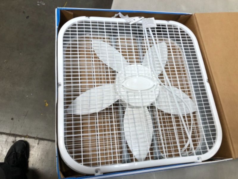 Photo 2 of 20 in. 3 Speed White Box Fan with Save-Smart Technology for Energy Efficiency