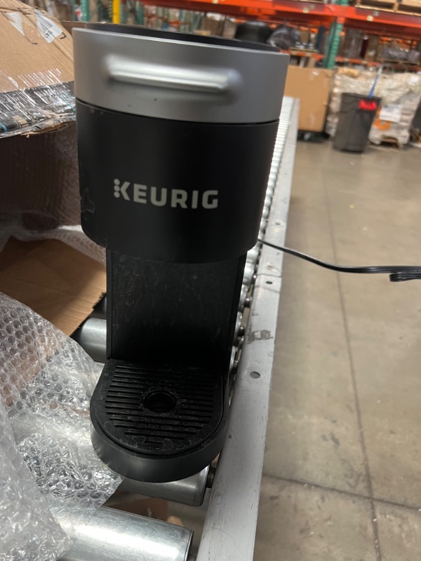 Photo 2 of Keurig K-Slim Coffee Maker, Single Serve K-Cup Pod Coffee Brewer, 8 to 12 oz. Brew Sizes, Black
BROKEN FROM THE BACK SEE PICTURES