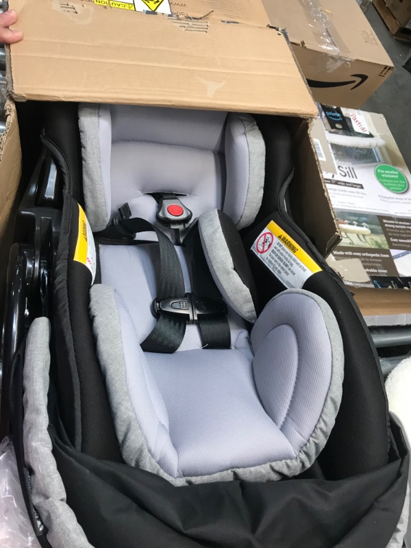 Photo 2 of Baby Trend Secure Snap Tech 35 Infant Car Seat, Lavender Ice
