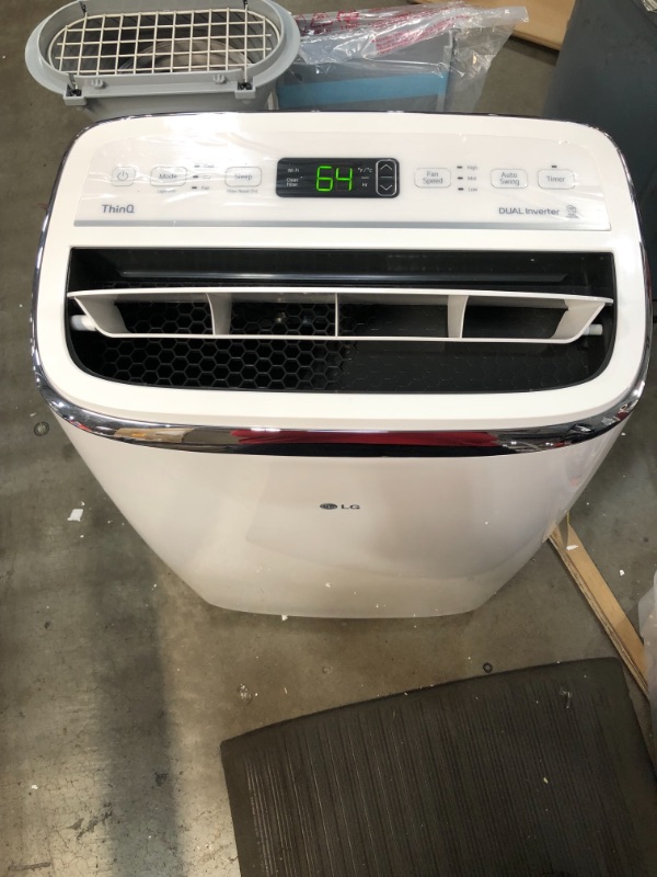 Photo 3 of LG LP1419IVSM Smart Dual Inverter Portable Air Conditioner with 10000 BTU Cooling Capacity, 500 sq. ft. Cooling Area, in White
