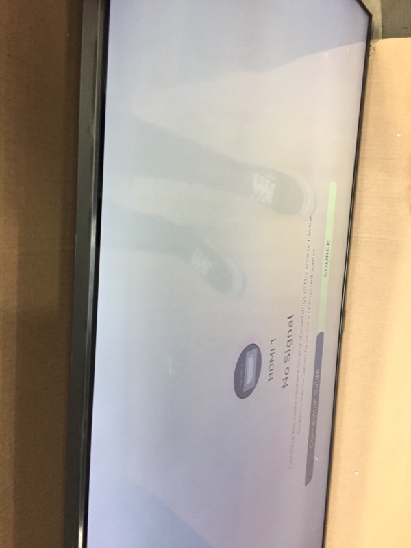 Photo 2 of SAMSUNG 50-inch Class Crystal UHD TU-8000/ 8 Series - 4K UHD HDR Smart TV(UN50TU8000F)
//missing components //tested power on ***SCREEN DISCOLORED***