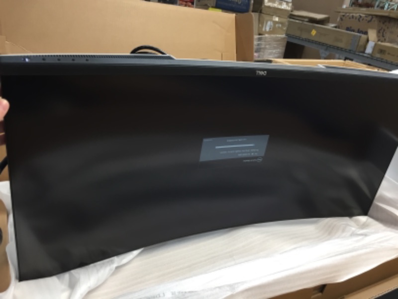 Photo 1 of Dell S3422DW - 34-inch WQHD 21:9 Curved Monitor, 3440 x 1440 at 100Hz, 1800R, Built-in Dual 5W Speakers, 4ms Grey-to-Grey Response Time (Extreme Mode), 16.7 Million Colors, Silver
//tested power on 