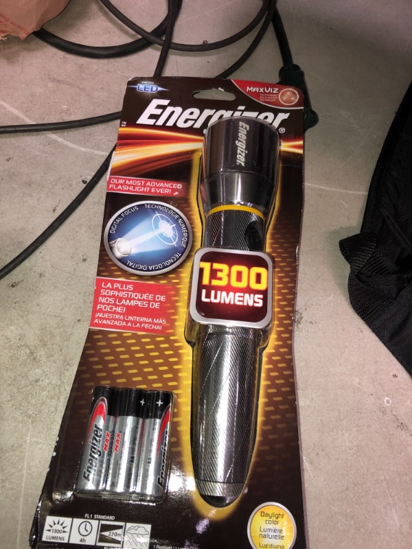 Photo 2 of Energizer Vision HD Extra Performance LED Flashlight, 1300 Lumens, Silver
