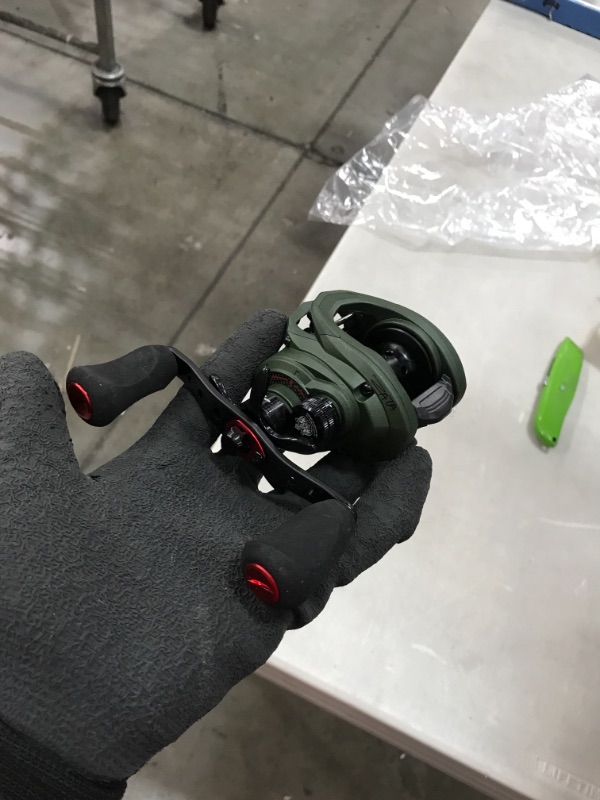 Photo 2 of Abu Garcia Zata Low-Profile Casting Reel
