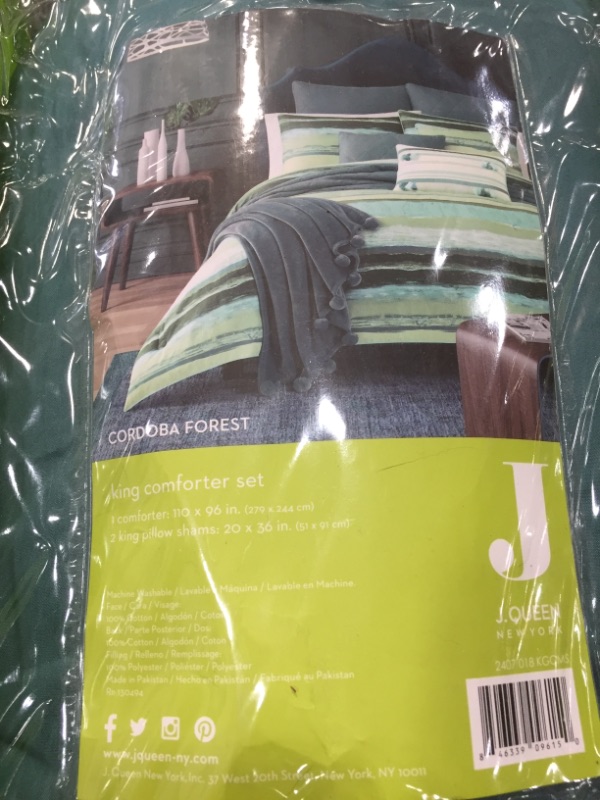 Photo 4 of Five Queens Court Forest Cameron Watercolor Stripe 3 Piece Comforter Set, Green, King 110x96
