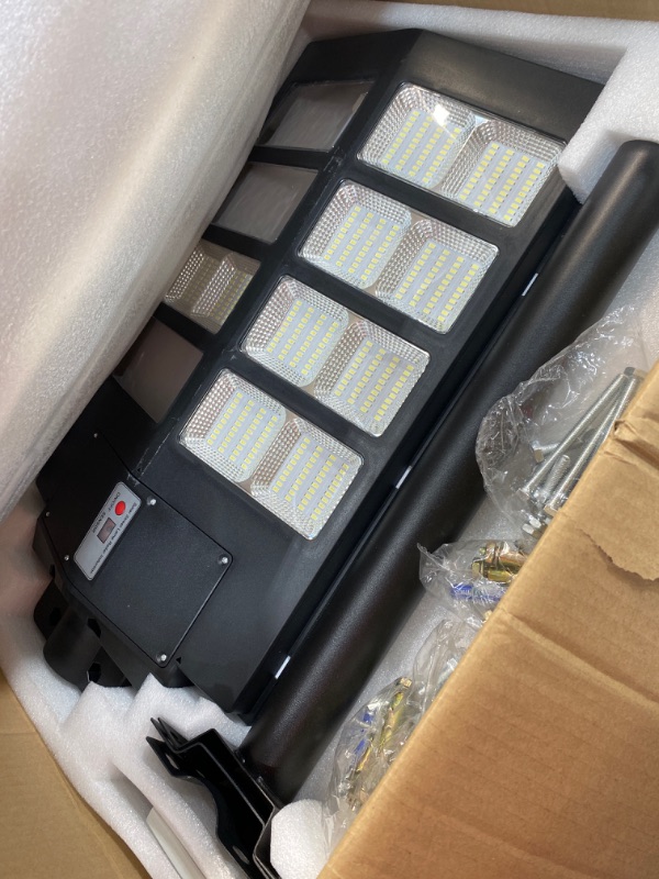 Photo 4 of ***PARTS ONLY/AS-IS/NO RETURNS*** FEELON 2 Pack 640LEDs 600W LED Solar Street Lights, 6V-25W-20AH Solar Battery Power Street Lamps Outdoor Dusk to Dawn with Motion Sensor for Parking Lot, Yard, Garage and Garden.
