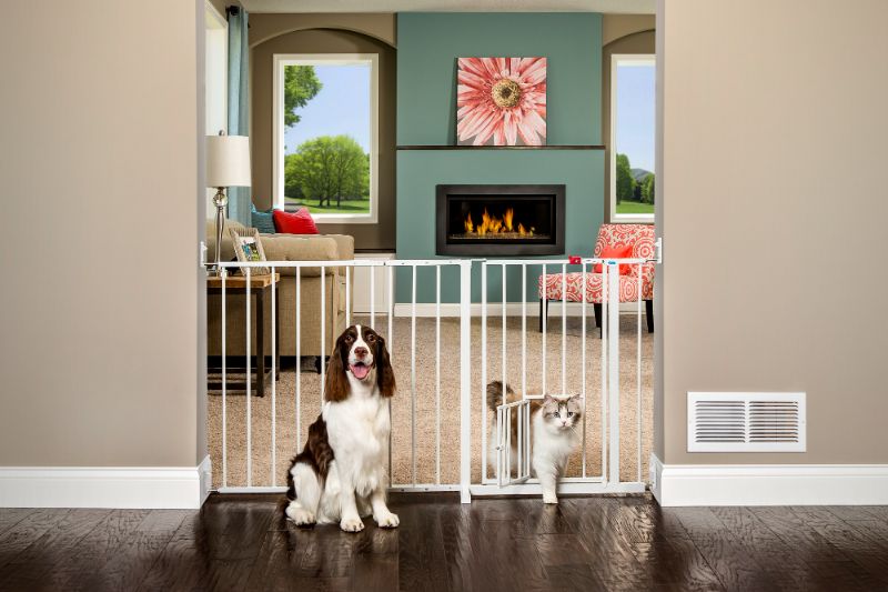 Photo 1 of Carlson Pet Products Maxi Walk-Thru Gate with Small Pet Door
UPC/SKU: 891680012106
Amazon: B000JFK55G