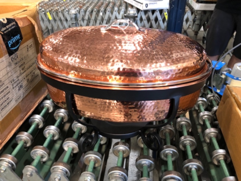 Photo 2 of (SCRATCHED SURFACES)
Old Dutch 6qt Stainless Steel Hammered Oval Chafing Dish Copper