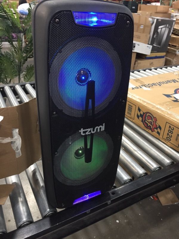 Photo 3 of Tzumi
Sonic Bass Jobsite Speaker