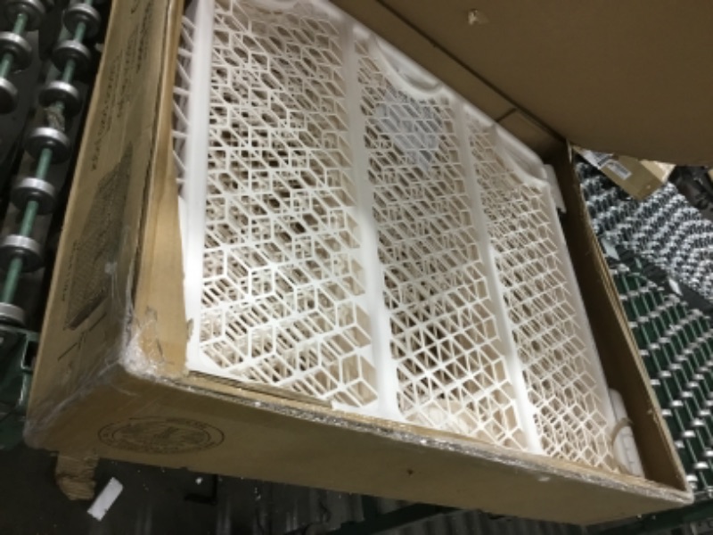 Photo 1 of Evenflo Versatile Play Space (Cream)