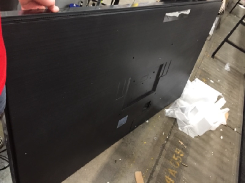 Photo 1 of SAMSUNG 75-inch Class FRAME QLED LS03 Series - 4K UHD Dual LED Quantum HDR Smart TV with Alexa Built-in (QN75LS03TAFXZA, 2020 Model) TESTED AND FUNCTIONS
