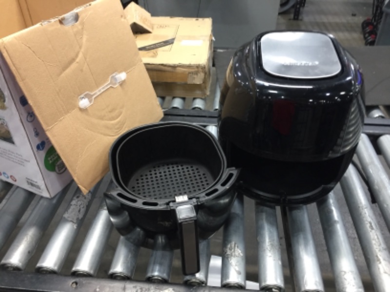 Photo 1 of 8-in-1 5.8 Qt. Black Electric Air Fryer with Recipe Book