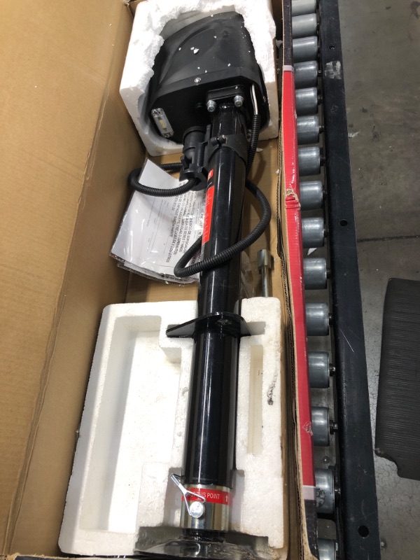 Photo 1 of Uriah Products Electric 12V 7 Way Connector 5000 Lb Lift Capacity Trailer Jack