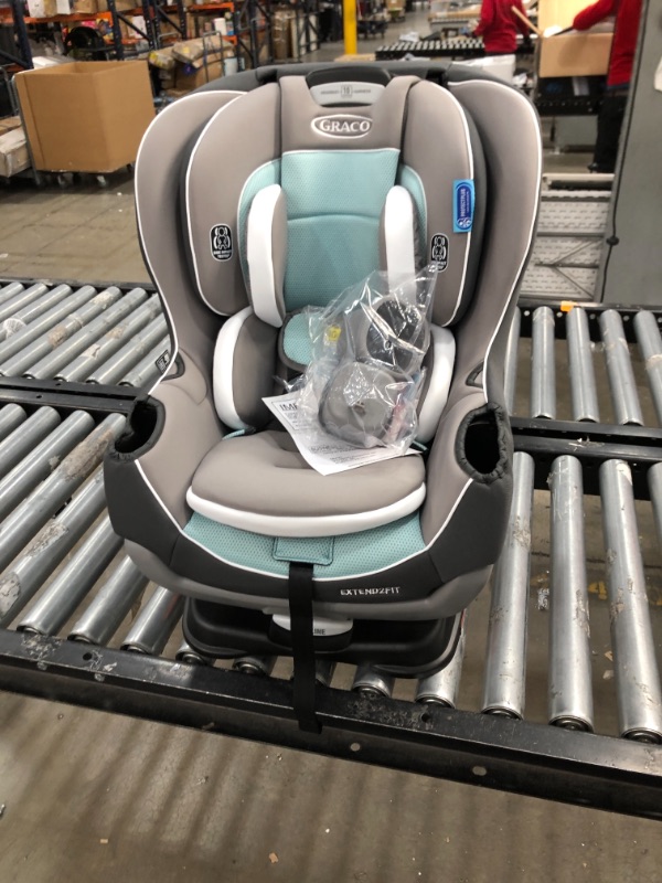 Photo 1 of Graco - Extend2Fit Convertible Car Seat, Spire