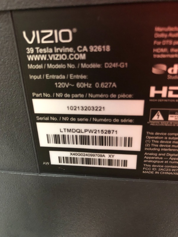 Photo 7 of VIZIO D24-D1 D-Series 24" Class LED Smart TV (Black)