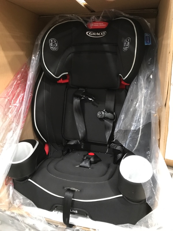 Photo 2 of Graco Atlas 65 2 in 1 Harness Booster Seat | Harness Booster and High Back Booster in One, Glacier , 19x22x25 Inch (Pack of 1)
