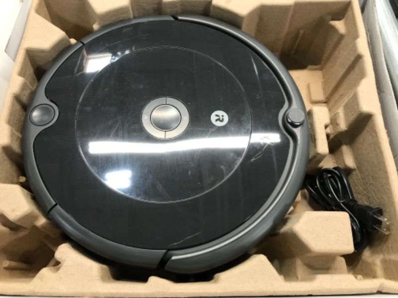 Photo 2 of iRobot Roomba 692 Robot Vacuum-Wi-Fi Connectivity, Personalized Cleaning Recommendations, Works with Alexa, Good for Pet Hair, Carpets, Hard Floors, Self-Charging, Charcoal Grey
