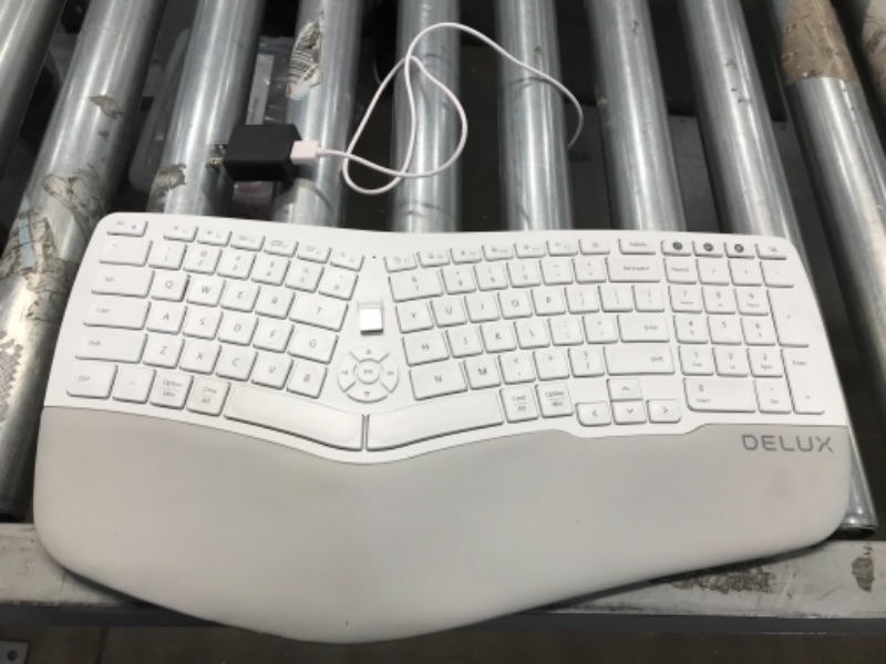 Photo 2 of DELUX GM902 Wireless Ergonomic Split Keyboard Rechargeable for Natural Typing and Reduce Hands Pain with 2.4G Wireless and Bluetooth(BT1+BT2), Scissor Switch and Palm Rest for Windows and Mac(White)
