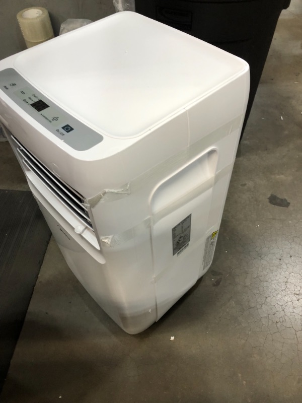 Photo 4 of MIDEA MAP08R1CWT 3-in-1 Portable Air Conditioner, Dehumidifier, Fan, for Rooms up to 150 sq ft, 8,000 BTU (5,300 BTU SACC) control with Remote