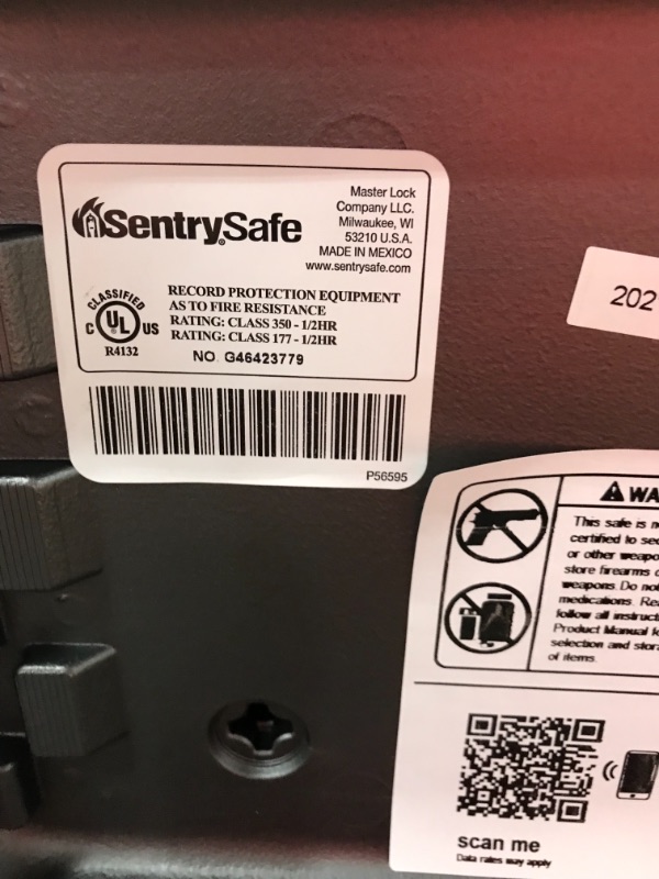 Photo 10 of SentrySafe FHW40300 Digital Fire/Water Security File, 0.66 cu. ft.