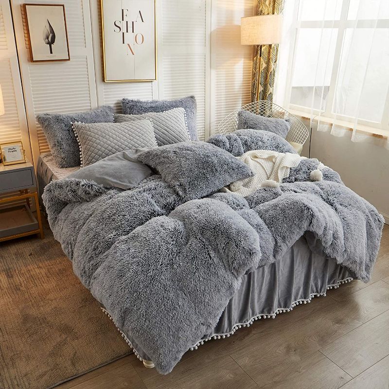 Photo 1 of 
LIFEREVO Luxury Shaggy Plush Duvet Cover 1 PC Crystal Velvet Mink Reverse Ultra Soft Hidden Zipper Closure (Ombre Gray Blue, Twin)