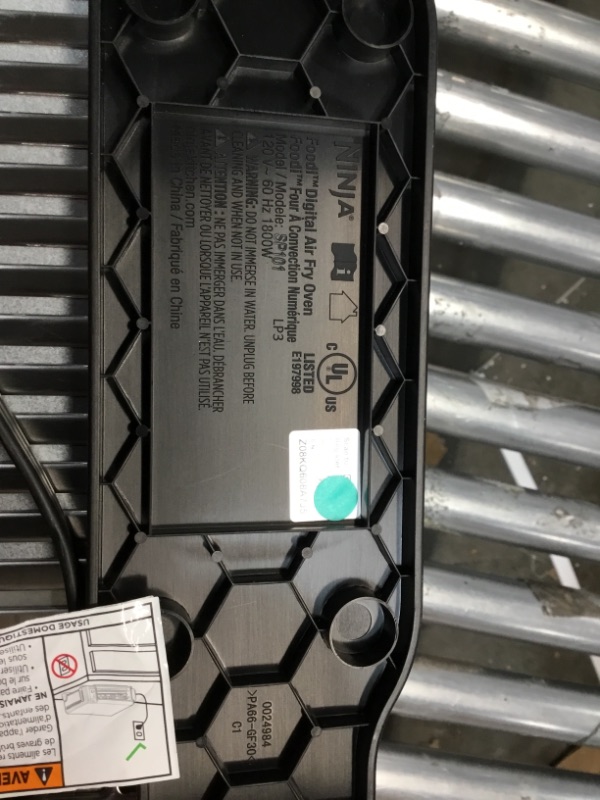 Photo 3 of Ninja Foodi Digital Air Fryer Oven