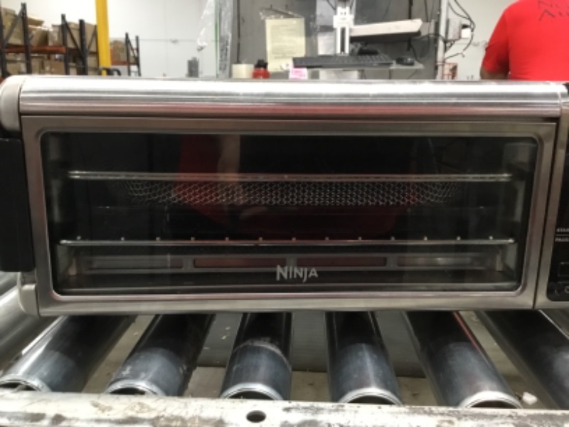 Photo 1 of Ninja Foodi Digital Air Fryer Oven