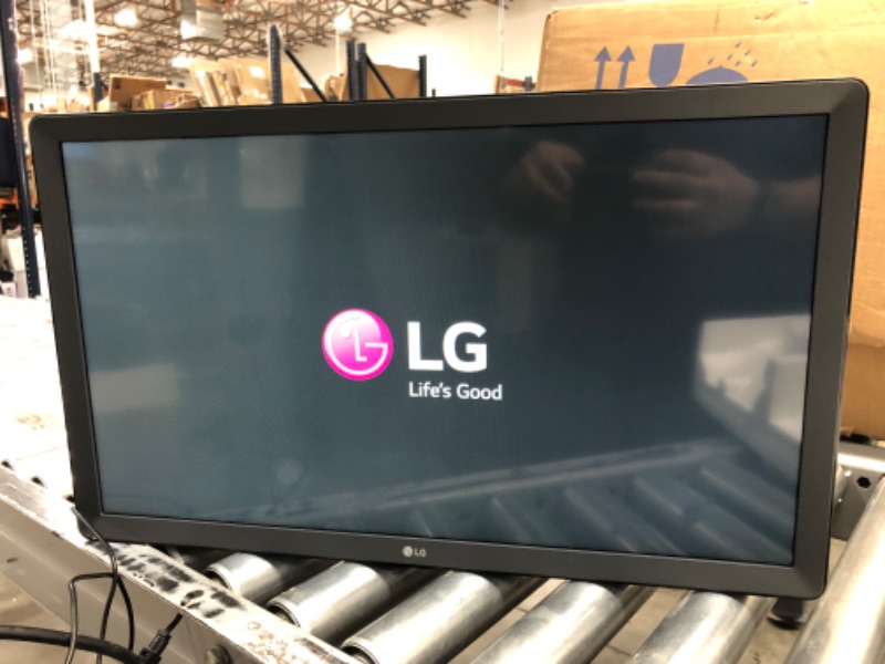 Photo 2 of LG Electronics 24LM530S-PU 24-Inch HD webOS 3.5 Smart TV
