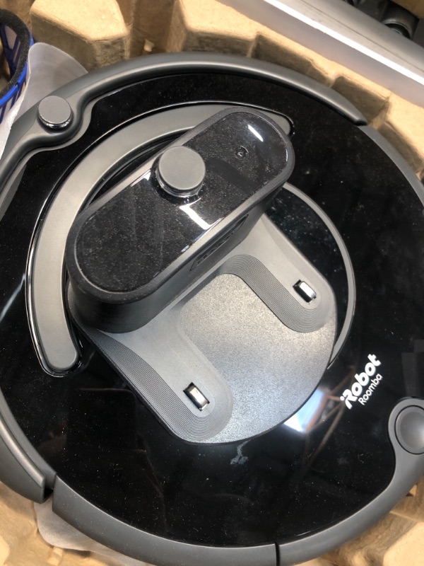 Photo 3 of iRobot Roomba 675 Robot Vacuum-Wi-Fi Connectivity, Works with Alexa, Good for Pet Hair, Carpets, Hard Floors, Self-Charging
