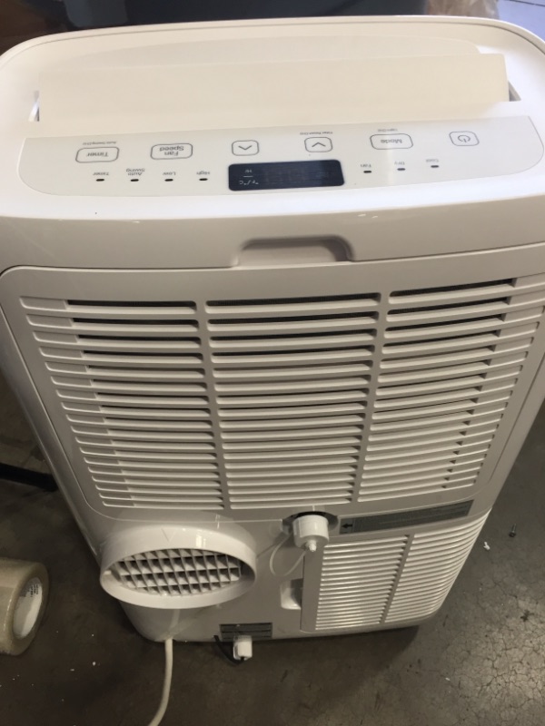 Photo 3 of LG LP0621WSR Portable Air Conditioner with 6000 BTU Cooling Capacity, Remote Control and 2 Fan Speeds in White
