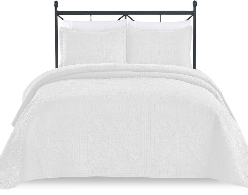 Photo 1 of 
Luxe Bedding 3-Piece Oversized Quilted Bedspread Coverlet Set (Full/Queen, Spring/White)
Color:Spring / White
Size:Full/Queen