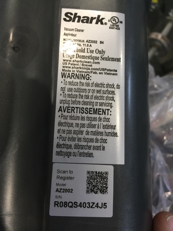 Photo 4 of NOT FUNCTIONAL DID NOT POWER ON 
Shark AZ2002 Upright Vacuum Vertex DuoClean PowerFins with Powered Lift-Away Self-Cleaning Brushroll and HEPA Filter, 1 Quart Dust Cup Capacity, Rose Gold