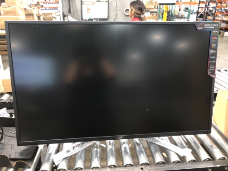 Photo 3 of 
XG438Q ASUS ROG STRIX 43” GAMING MONITOR WITH 4K 120HZ 192876223703