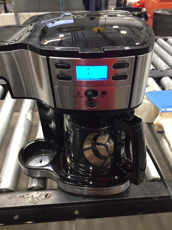 Photo 2 of Hamilton Beach 2-Way Brewer Coffee Maker, Single-Serve and 12-Cup Pot, Stainless Steel (49980A), Carafe


//TESTED AND WORKING