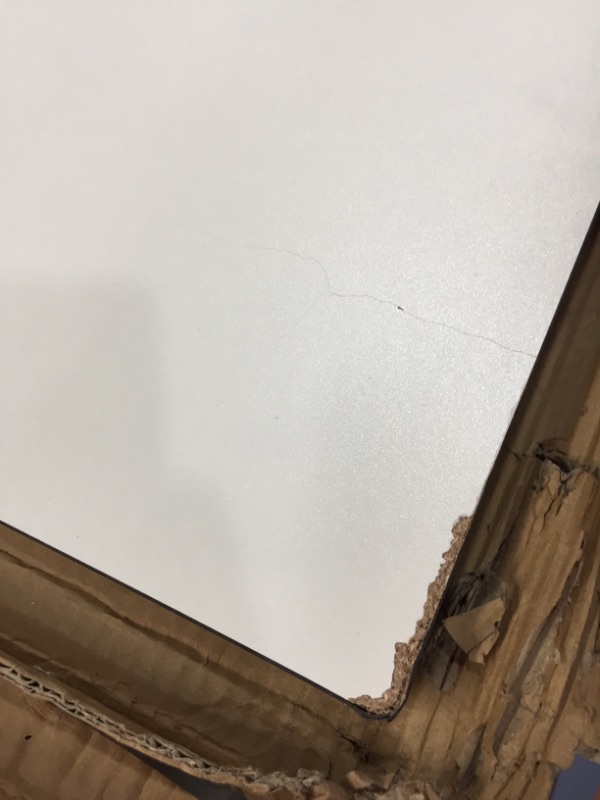 Photo 4 of Safco Table Top, 60 x 37 1/2 Inches (3948)

//ONLY TABLE TOP, DAMAGE ON CORNERS 