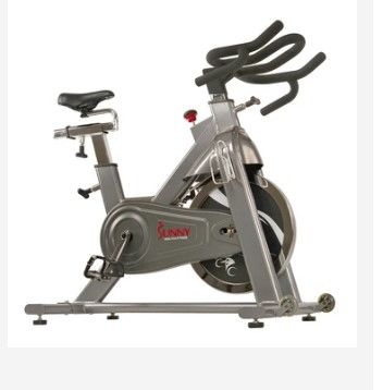 Photo 1 of 48.5 LB FLYWHEEL CHAIN DRIVE COMMERCIAL INDOOR CYCLING EXERCISE BIKE
**PARTS ONLY**