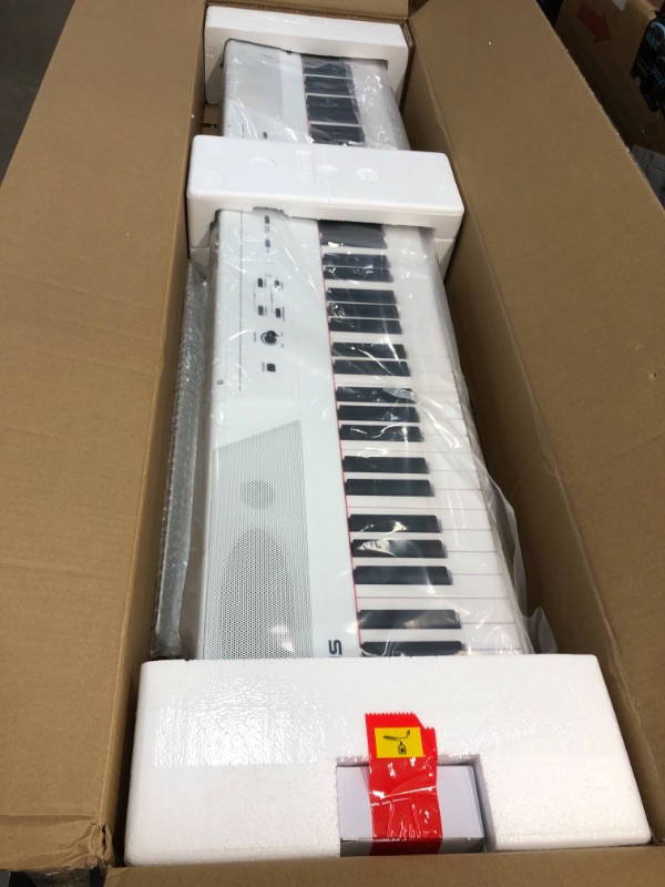 Photo 2 of Alesis Recital White | All White 88-Key Digital Piano / Keyboard with Full-Size Semi-Weighted Keys, Power Supply, Built-in Speakers and 5 Premium

//NEW! TESTED, POWERS ON !