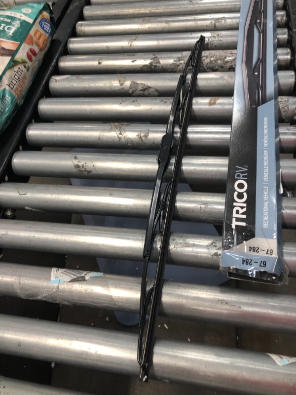 Photo 1 of 27.5 WINSHIELD WIPER BLADE