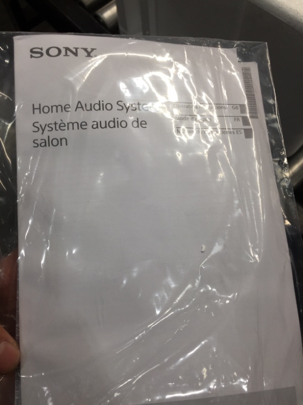 Photo 5 of Sony GTK-XB90 - Speaker - wireless - Bluetooth, NFC - 2-way - black

//TESTED, POWERS ON//LIGHTS WORK//COULDN'T CONNECT TO BLUETOOTH 