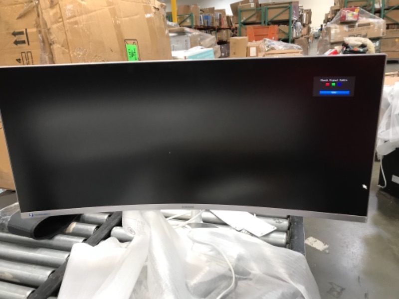 Photo 6 of 34" LED Curved QHD FreeSync Monitor (DVI, DisplayPort, HDMI, USB)