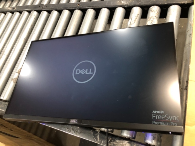 Photo 2 of Dell P2721Q 27 Inch 4K FHD, IP Ultra-Thin Bezel Monitor, USB-C, HDMI, DisplayPort, VESA Certified, Silver, Gray
