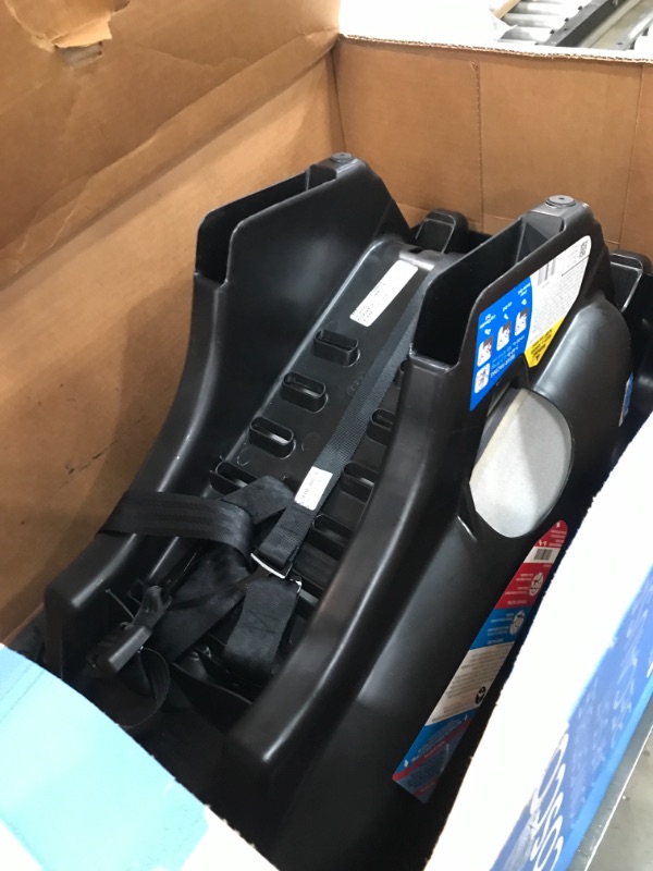 Photo 2 of Cosco Apt 50 Convertible Car Seat (Black Arrows)