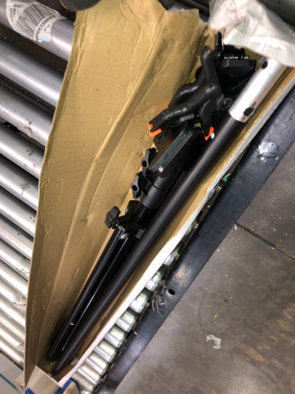 Photo 1 of Heavy Duty Background Stand